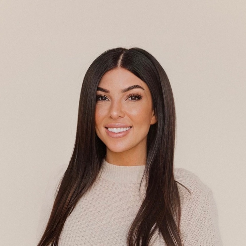 Meet your Posher, Alyssa